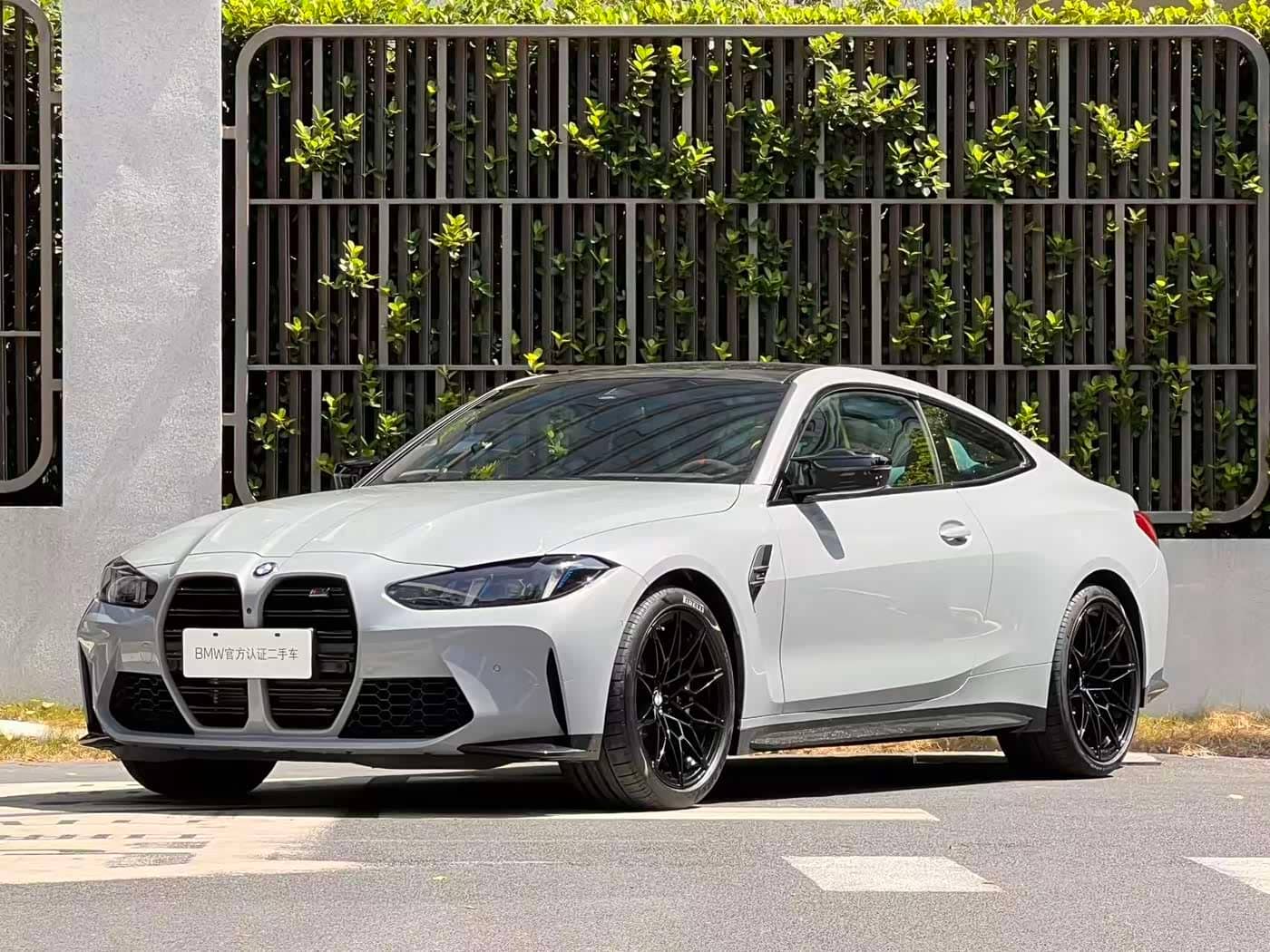 BMW M4