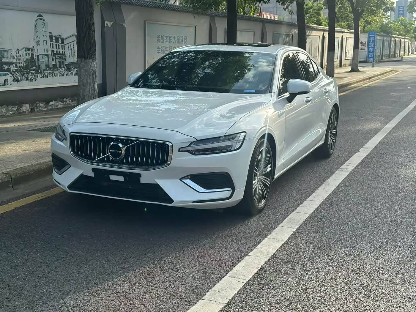Volvo S60