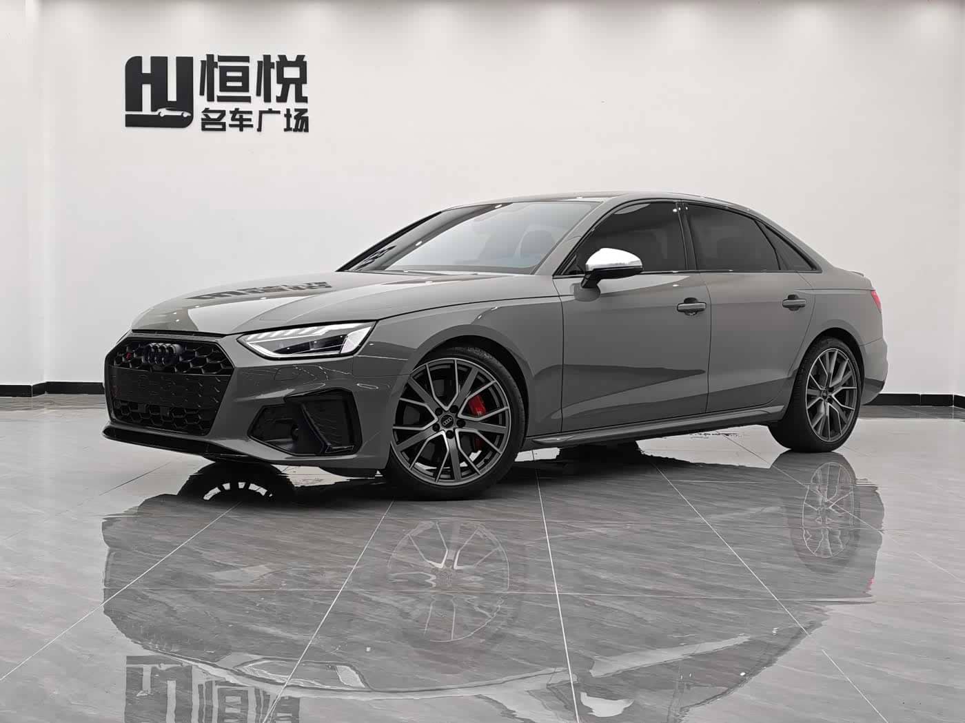 Audi S4