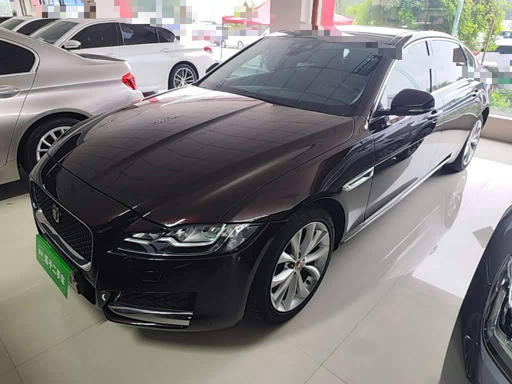 Jaguar XFL