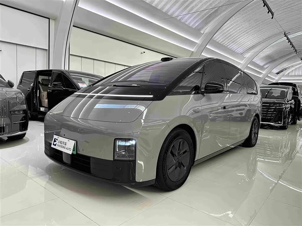 Li Auto MEGA