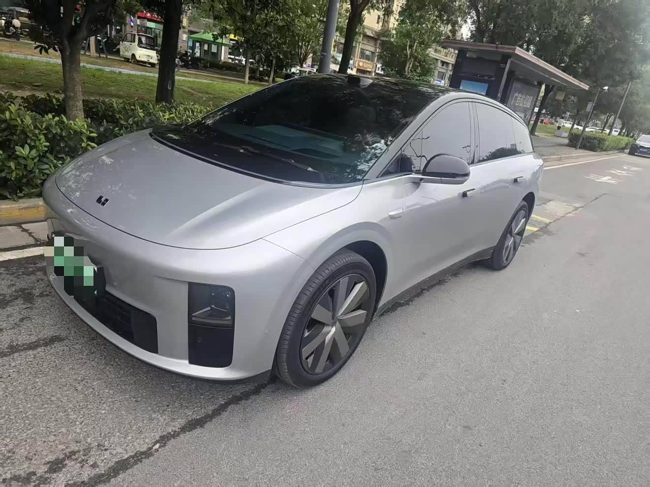 Li Auto i6