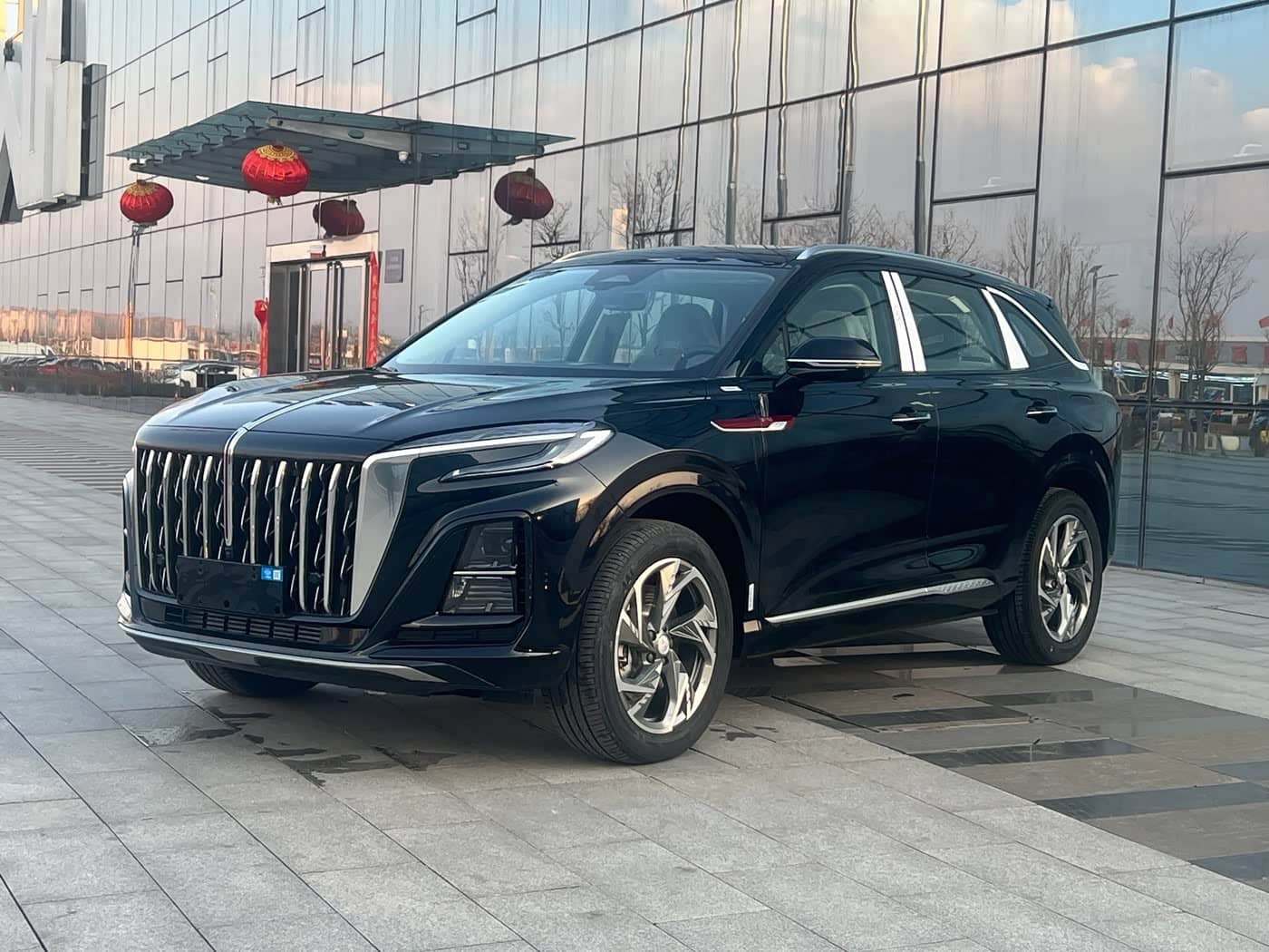 Hongqi HS3 PHEV