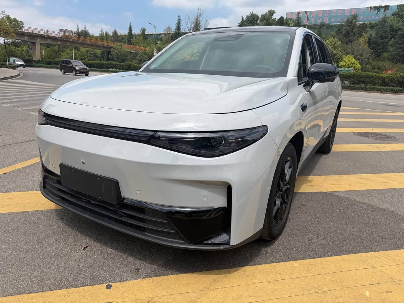Leapmotor C10