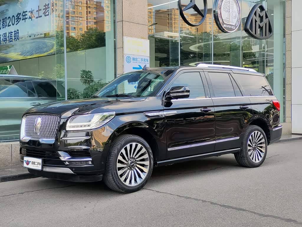 Lincoln Navigator
