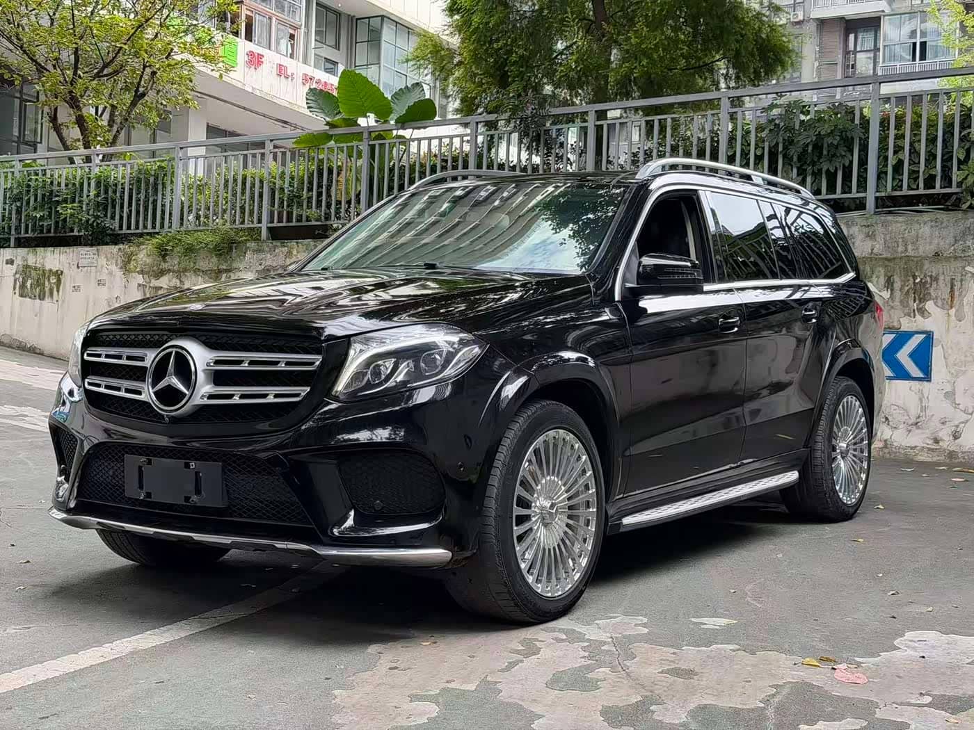 Mercedes-Benz GLS