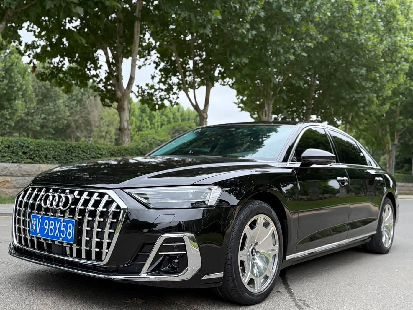 Audi A8