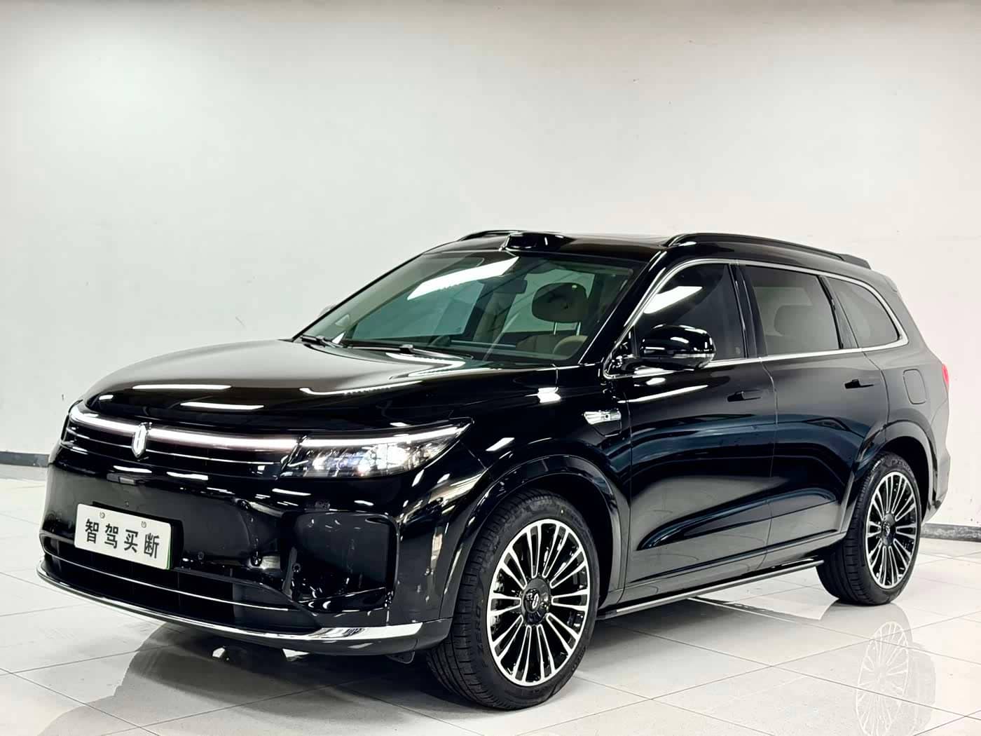 AITO Wenjie AITO M7