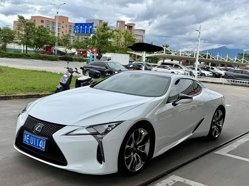Lexus LC
