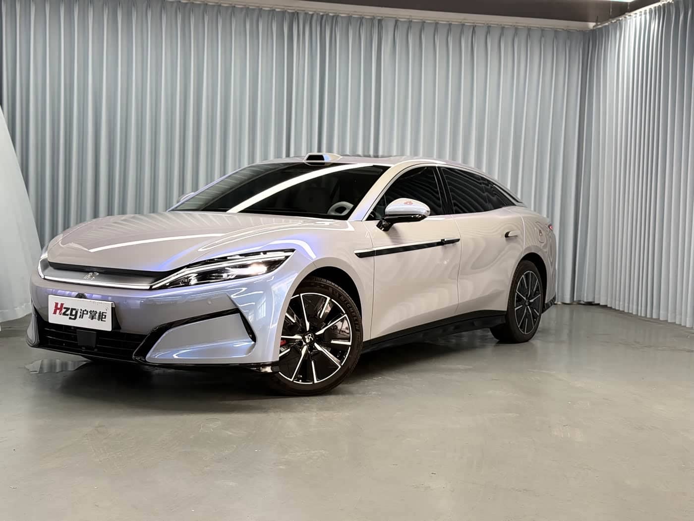 BYD Han L