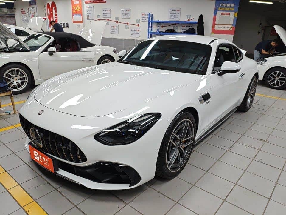 Mercedes-Benz AMG GT