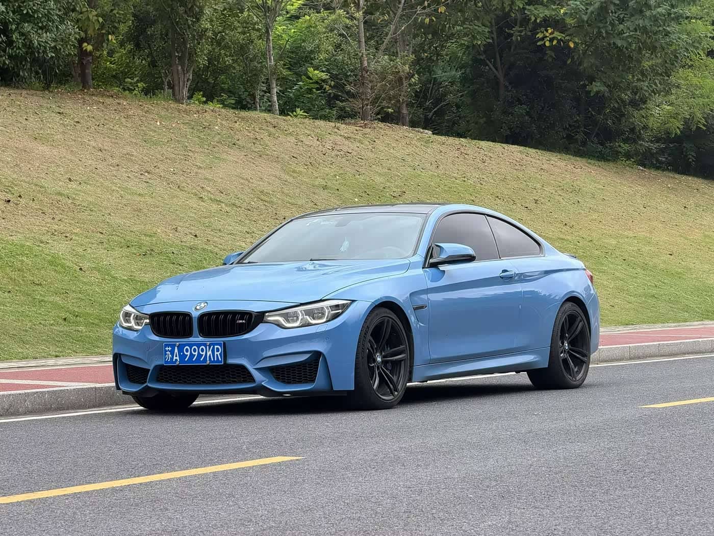 BMW M4