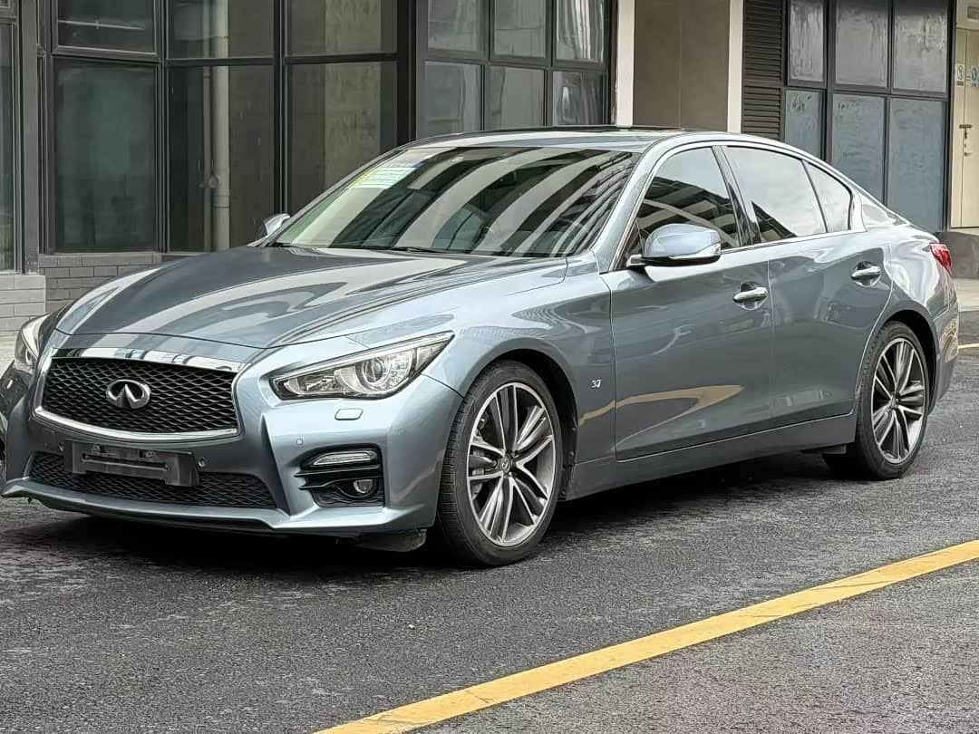 Infiniti Q50