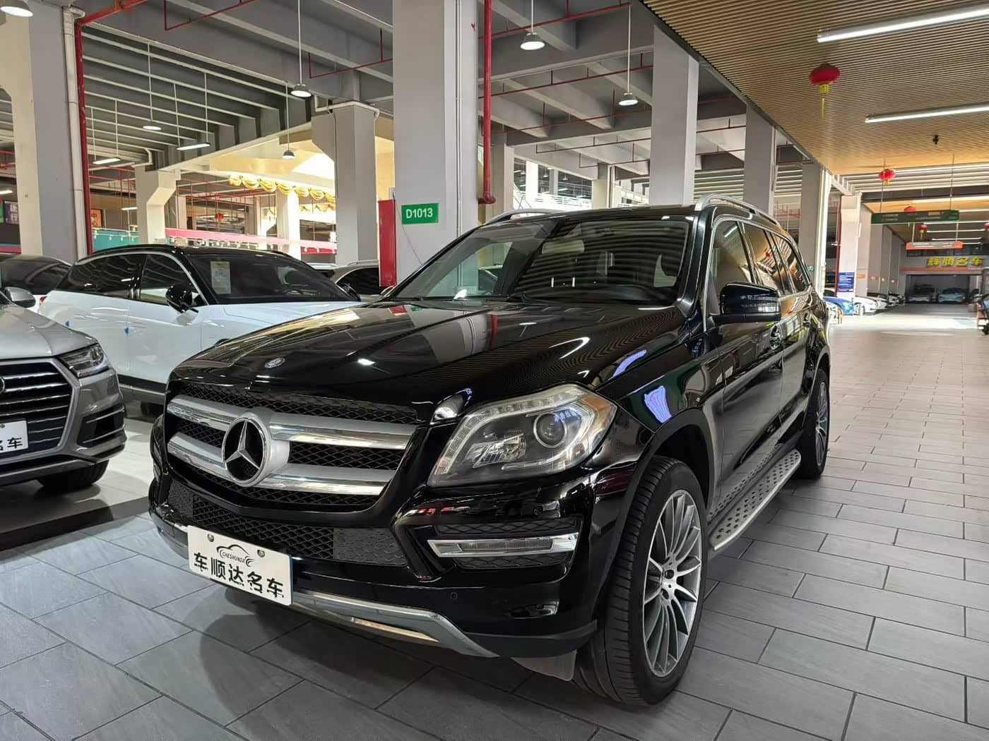Mercedes-Benz GL-Class