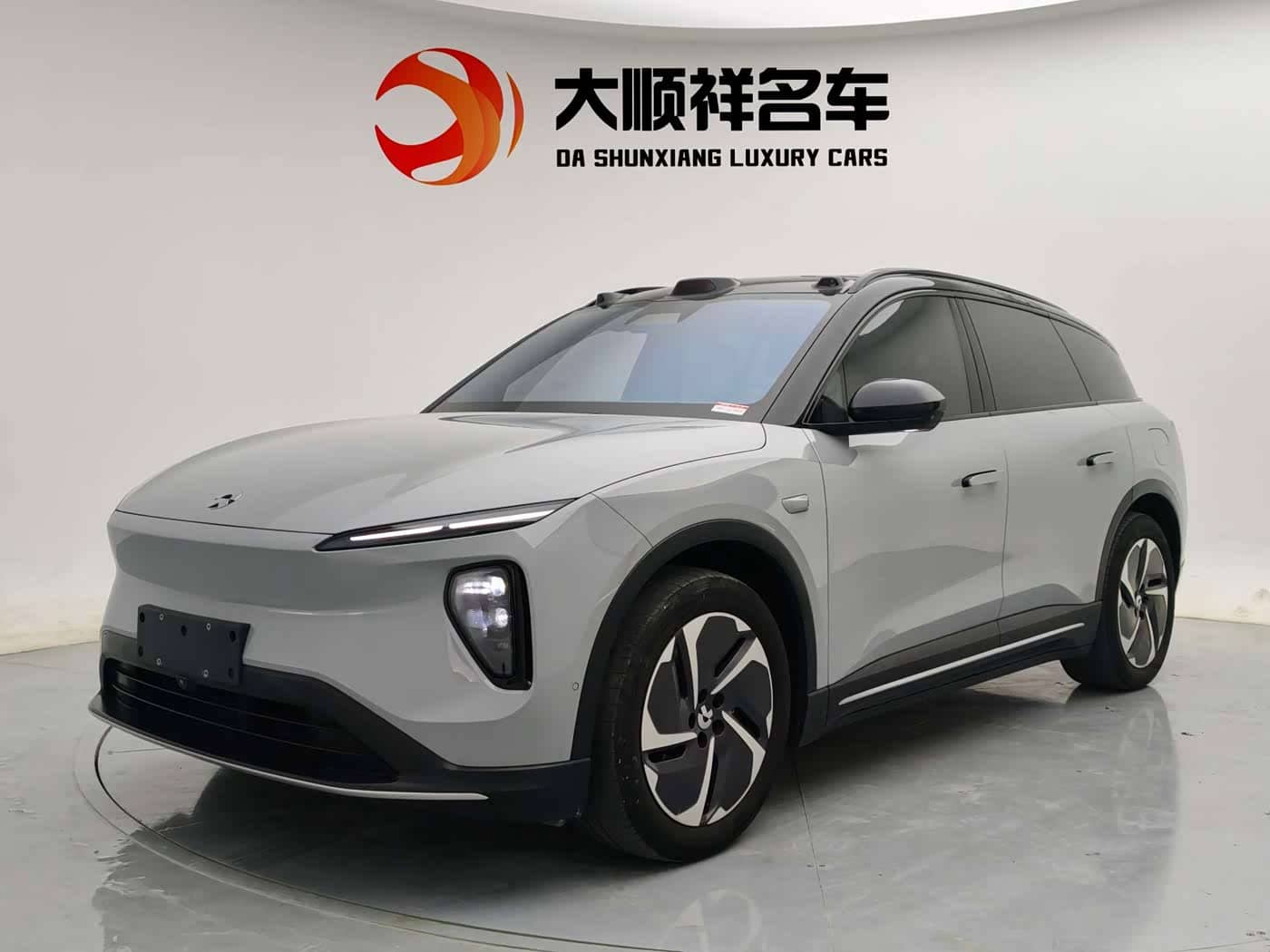 NIO ES6
