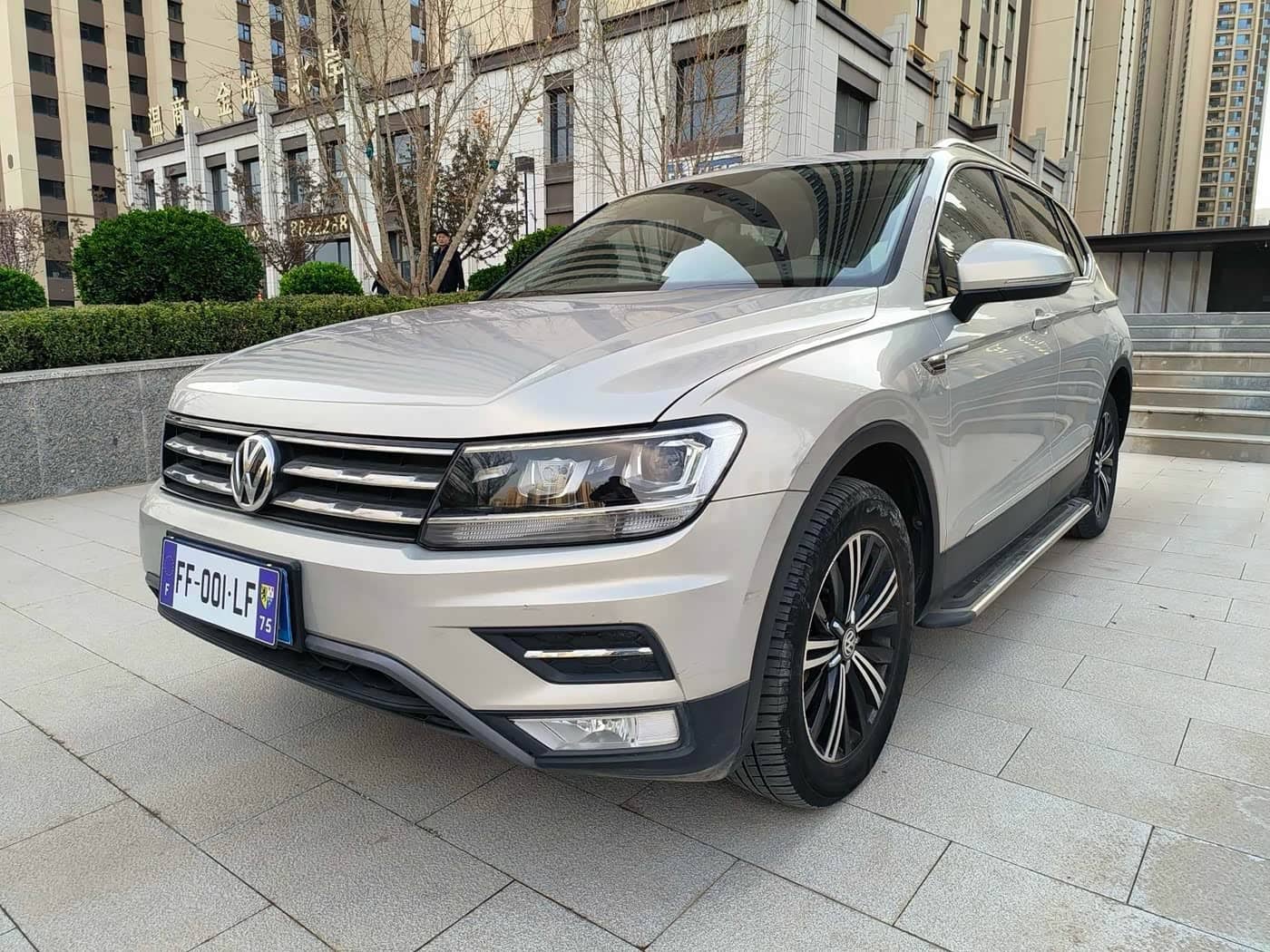 Volkswagen Tiguan L