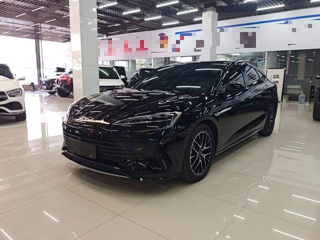 BYD Seal 07 DM-i