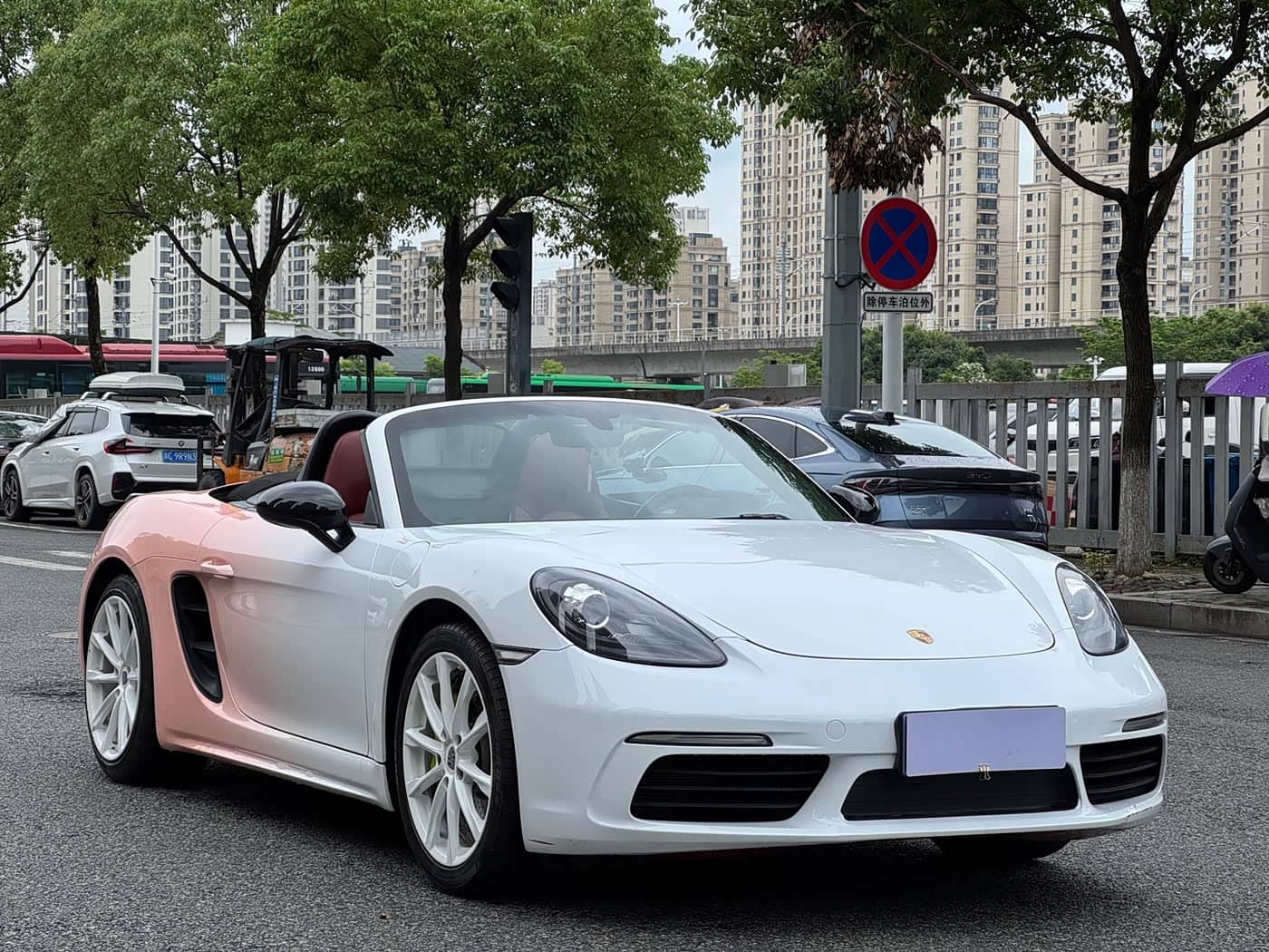 Porsche 718