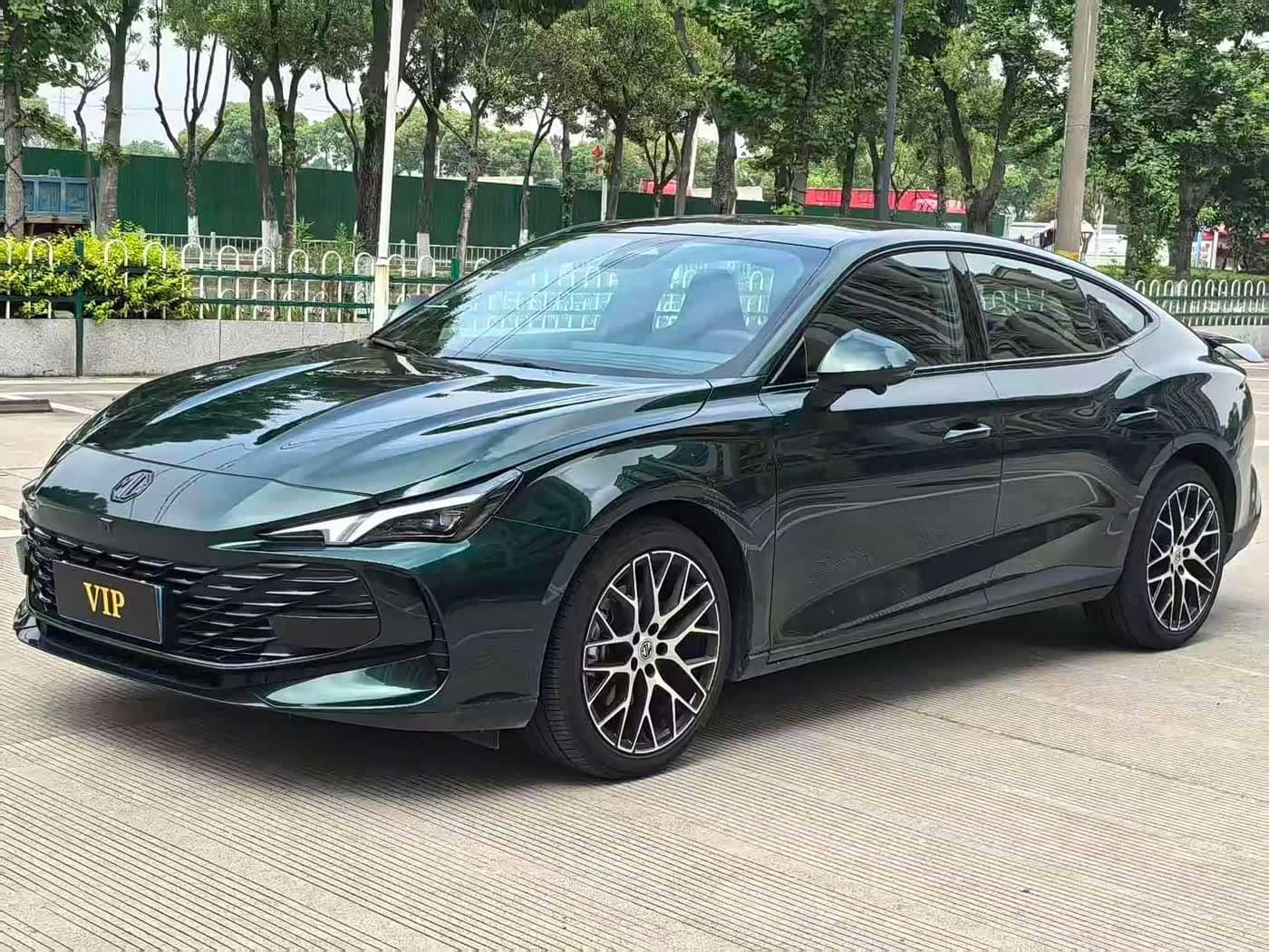 MG MG7