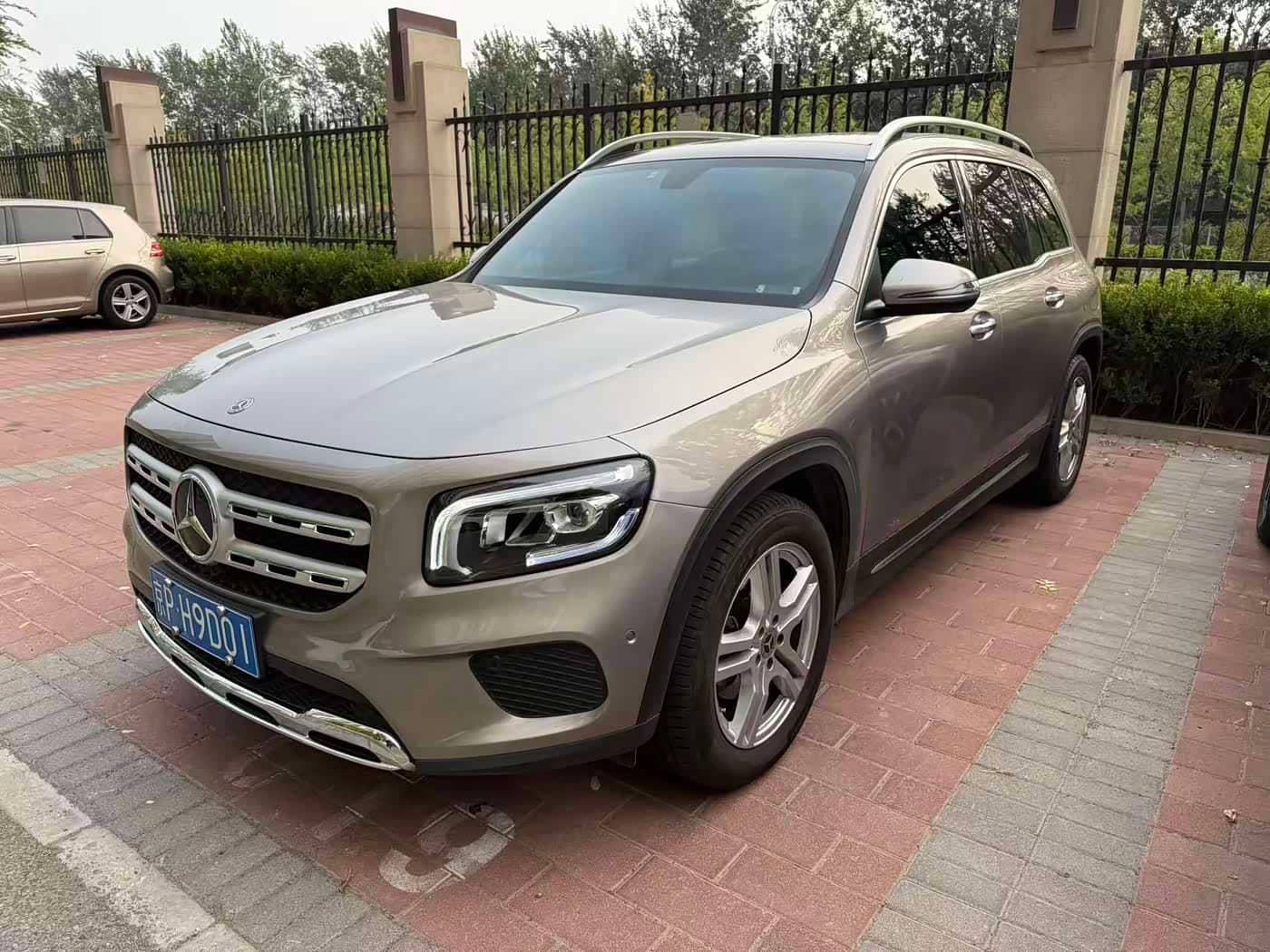 Mercedes-Benz GLB