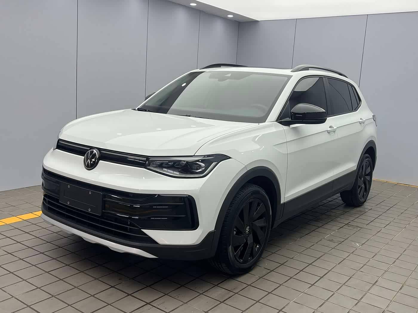 Volkswagen Tharu