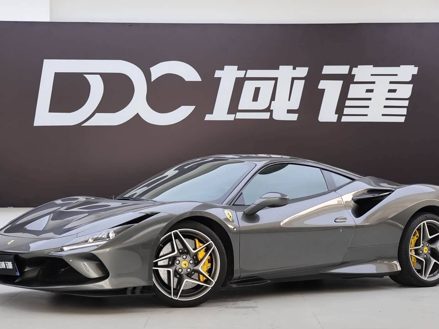 Ferrari F8