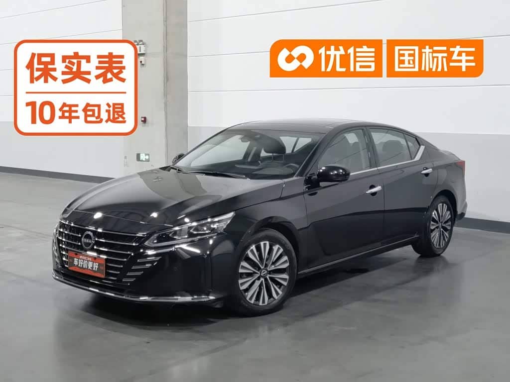 Nissan Teana