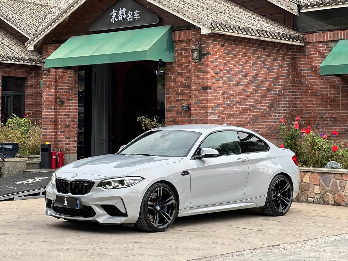 BMW M2