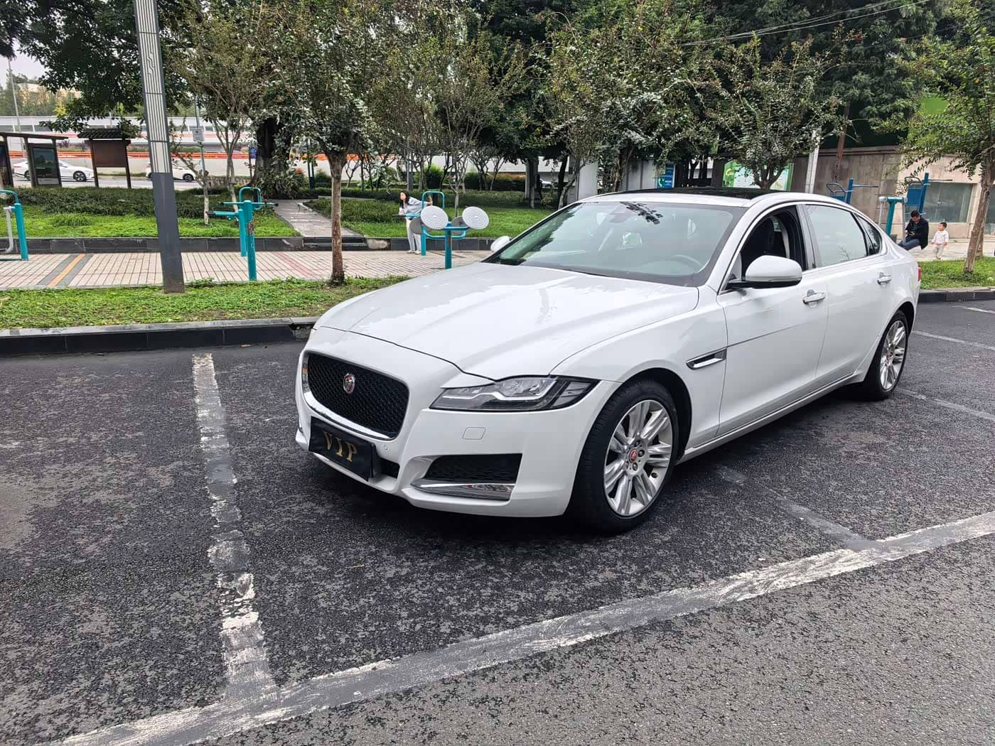 Jaguar XFL