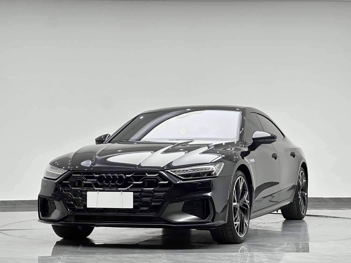 Audi A7L