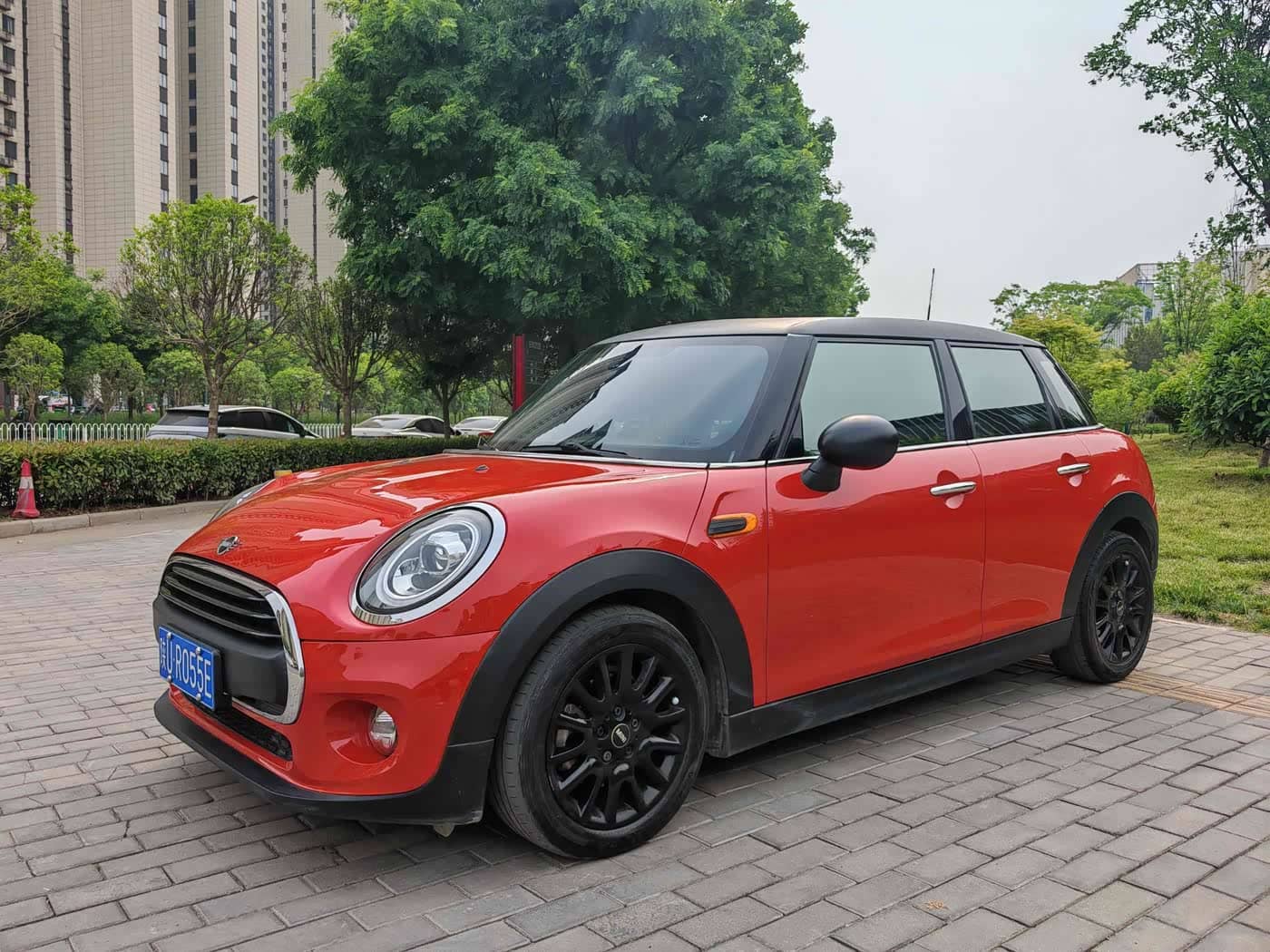 MINI MINI