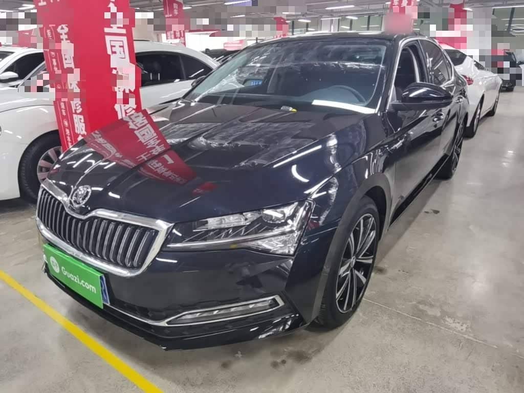 Škoda Superb