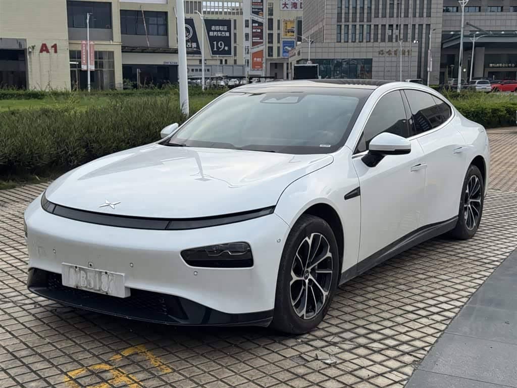 XPeng P7
