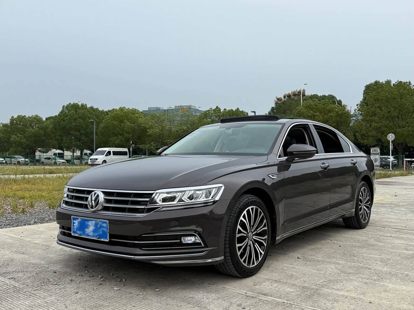 Volkswagen Phideon