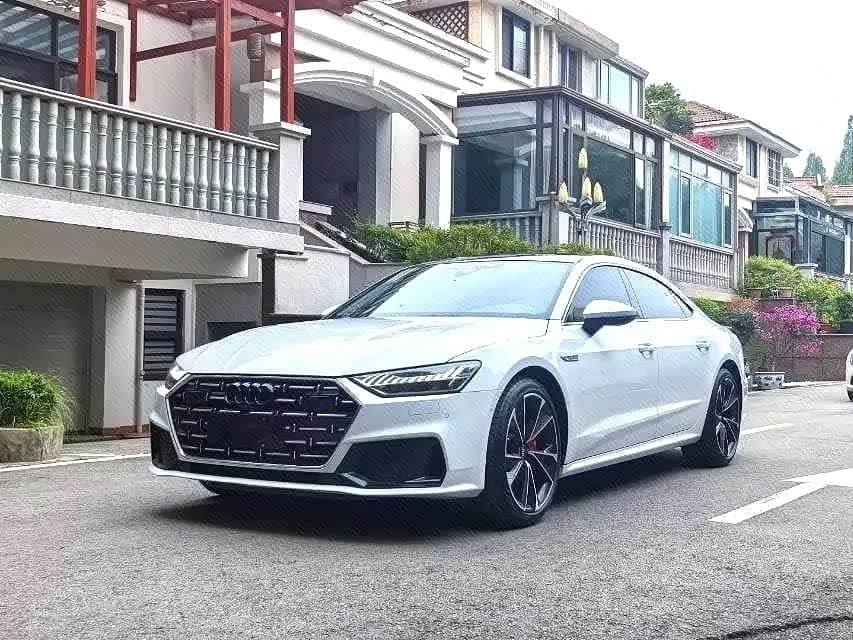 Audi A7L