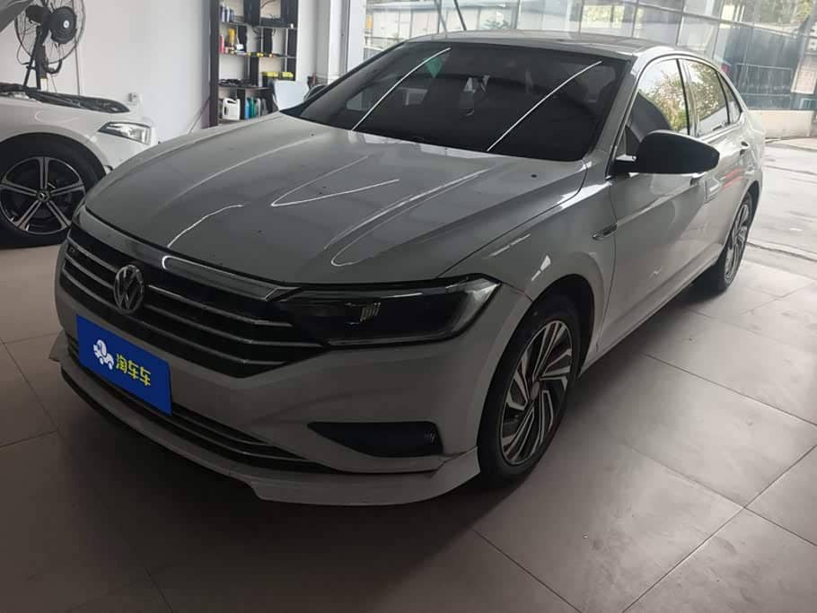 Volkswagen Sagitar