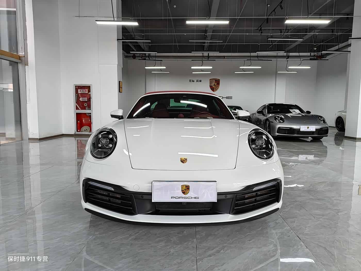 Porsche 911