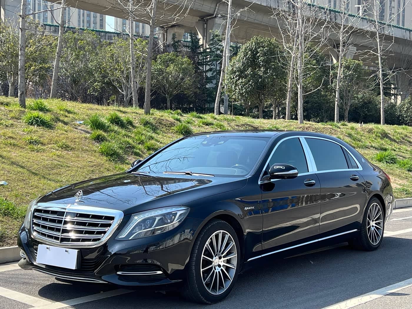 Mercedes-Benz Maybach S-Class