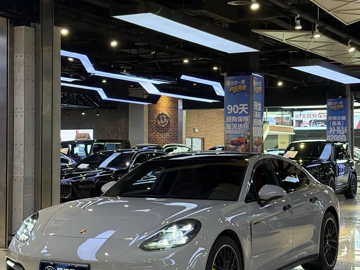 Porsche Panamera New Energy