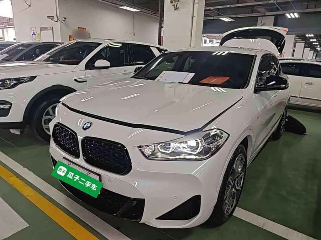 BMW X2