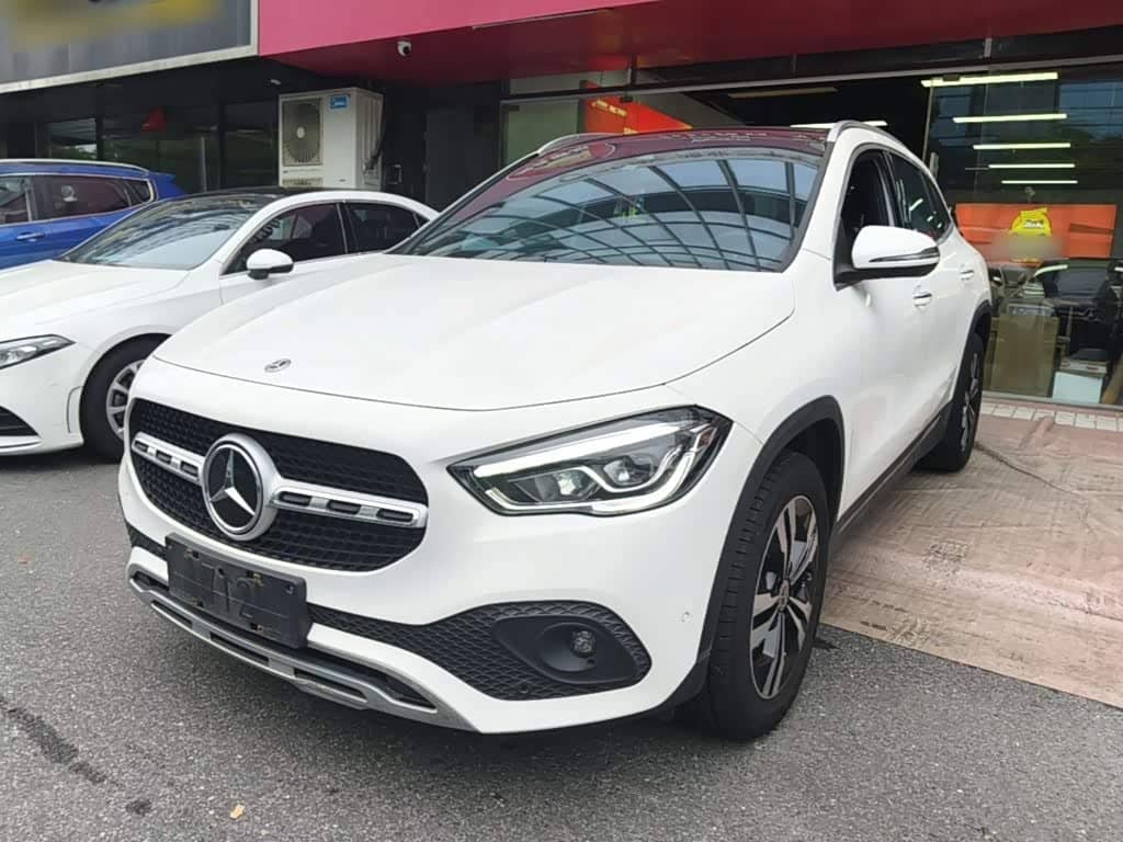 Mercedes-Benz GLA