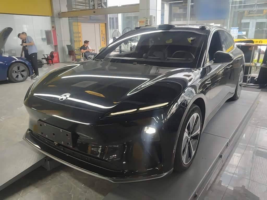 NIO ET5T