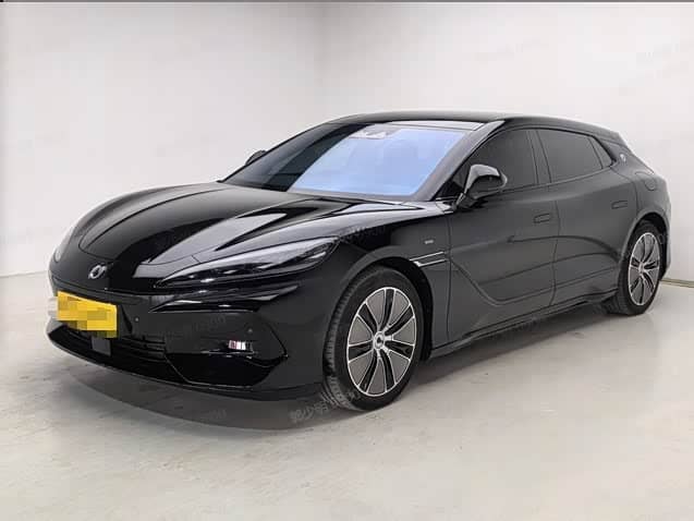 Denza Z9GT