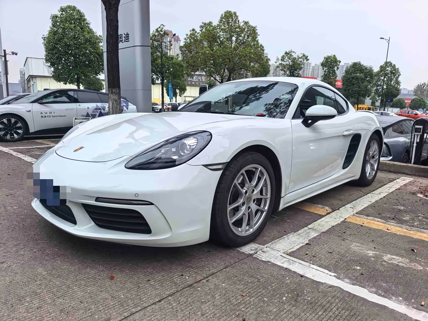 Porsche 718