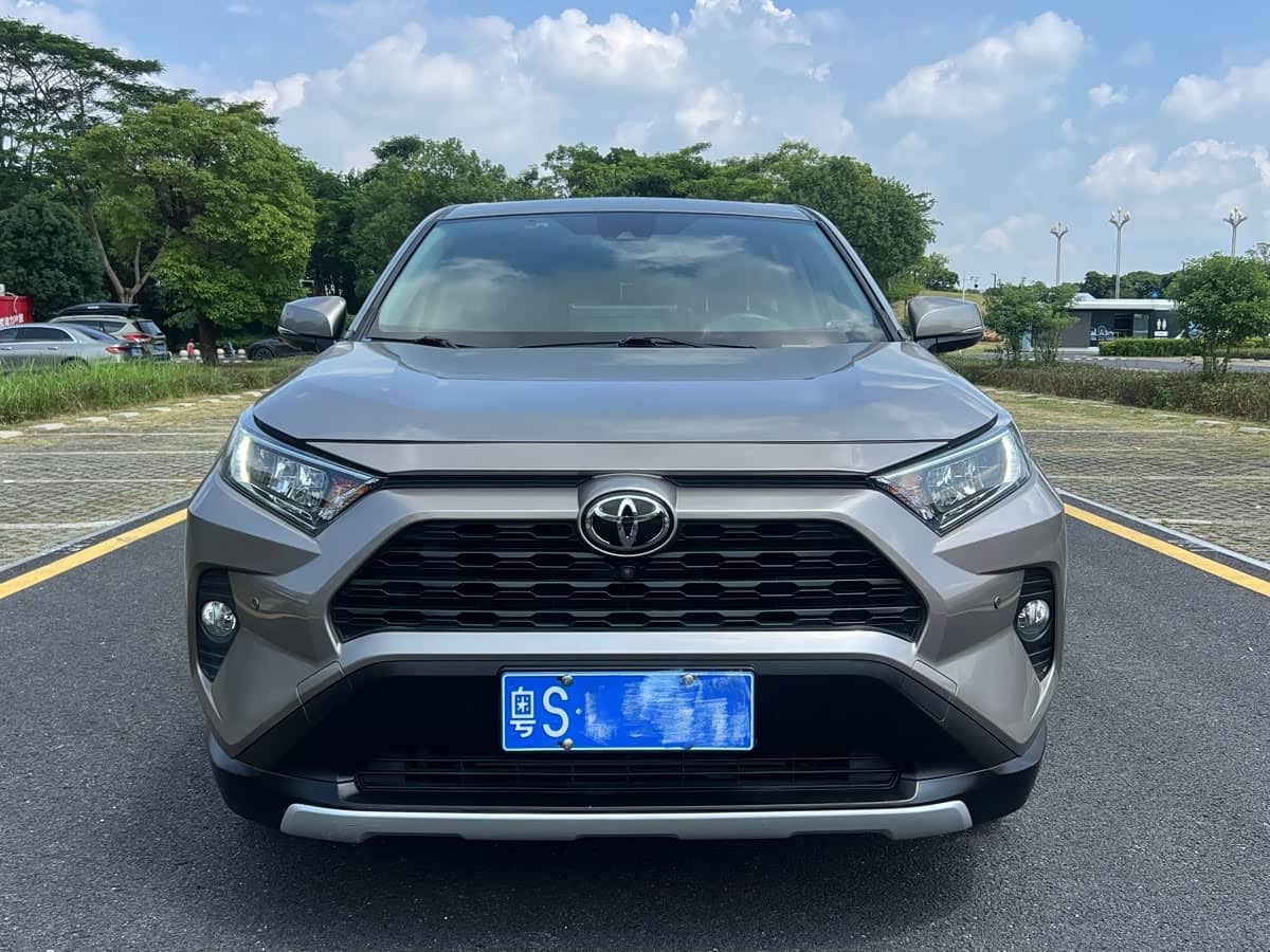 Toyota RAV4 Rongfang
