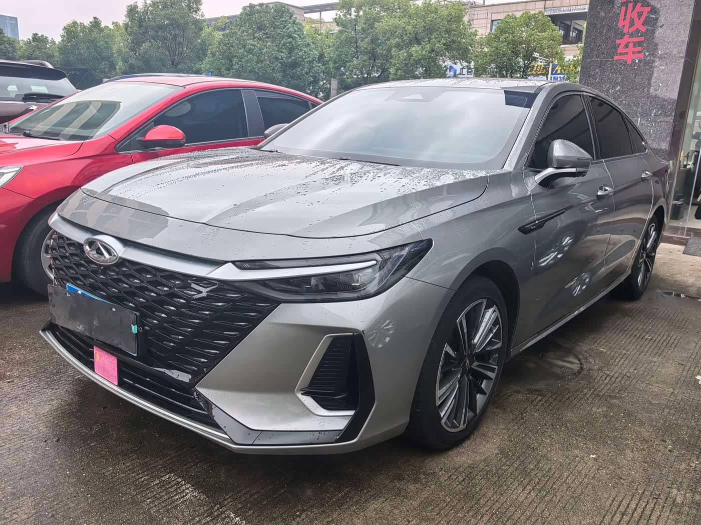 Chery Arrizo 8