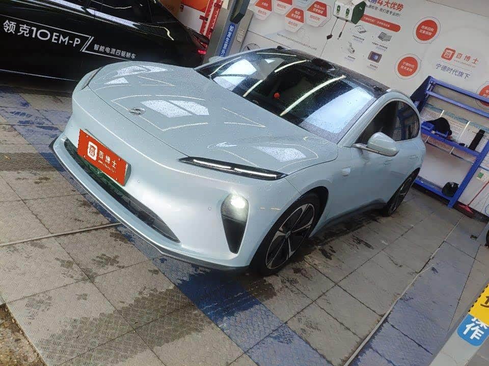 NIO ET5T