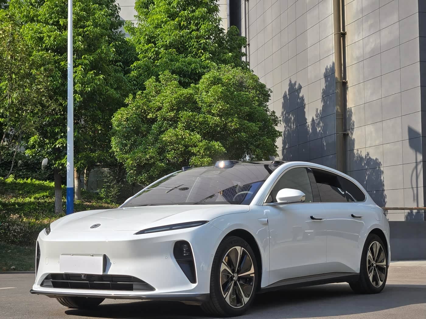 NIO ET5T