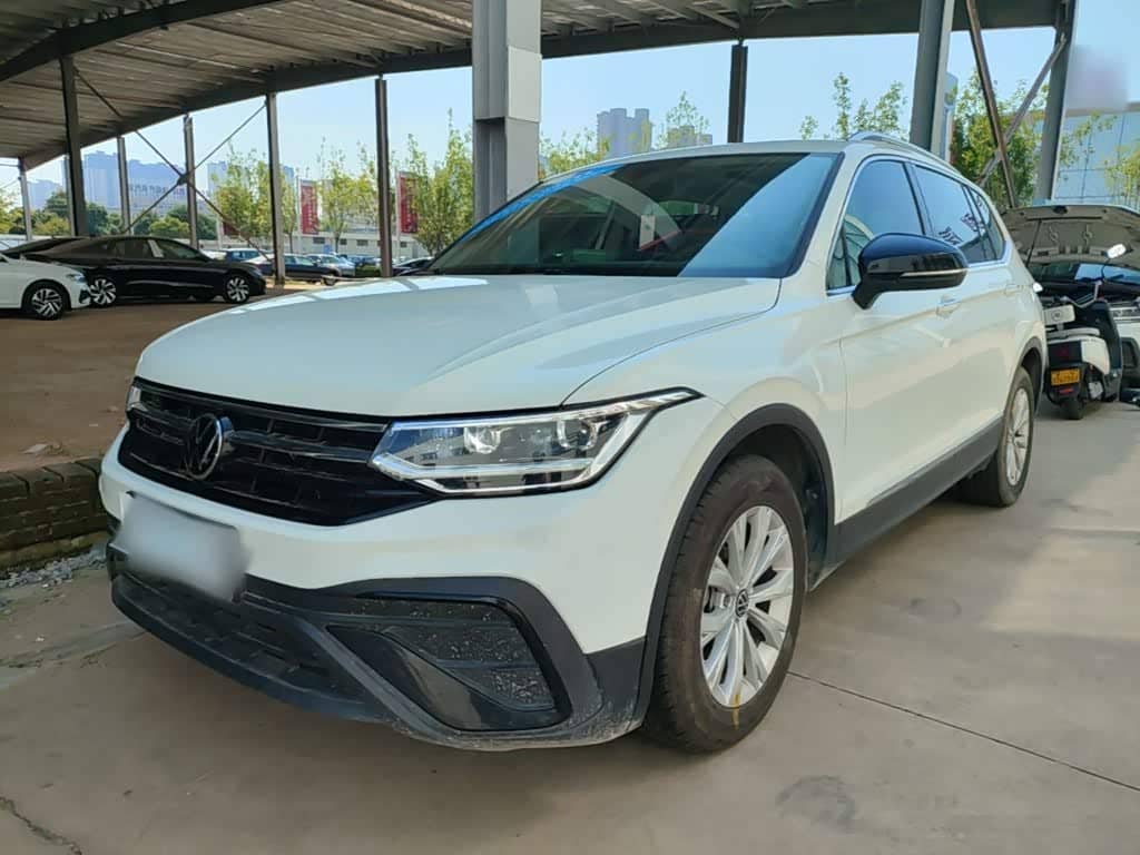 Volkswagen Tiguan L