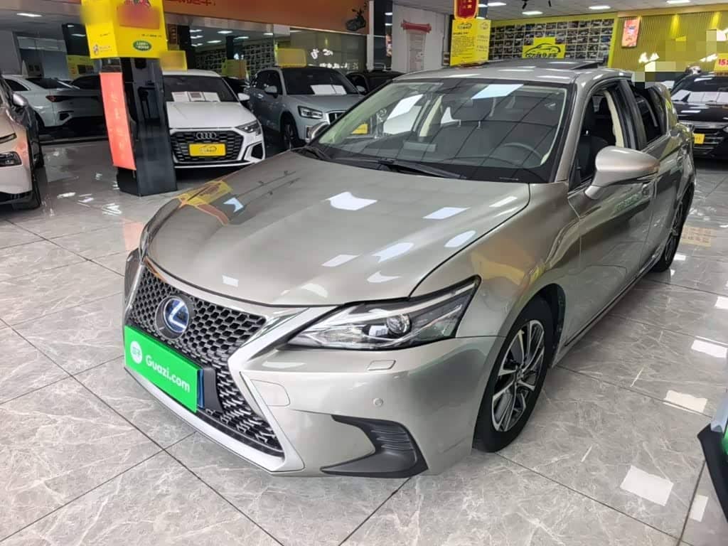 Lexus CT